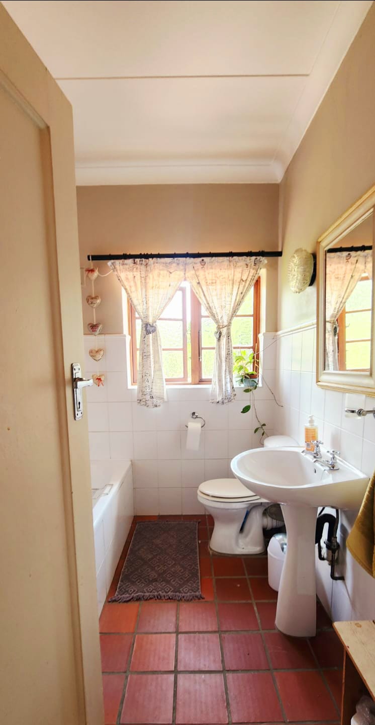 4 Bedroom Property for Sale in Wilgenhof Free State